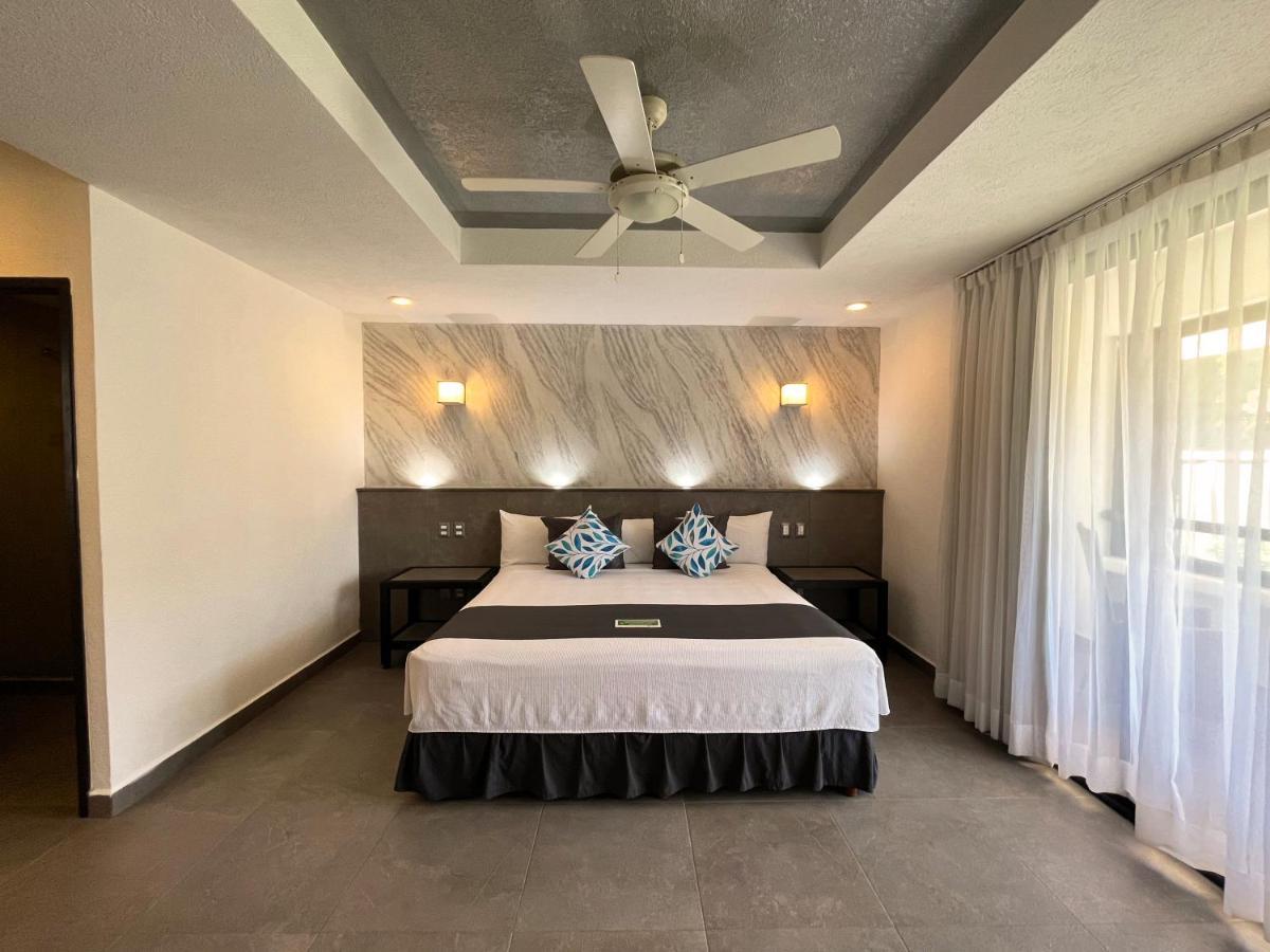 Hotel Mx Portal Maya プレヤデルカーメン エクステリア 写真